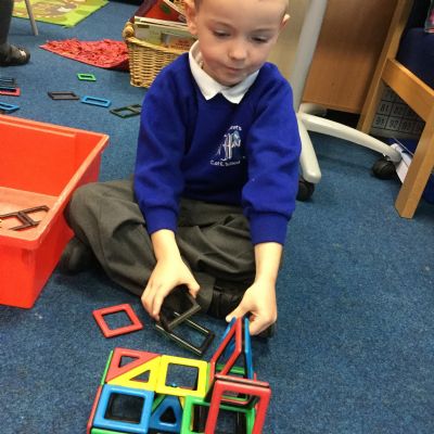 Year 1 - Shape (3)